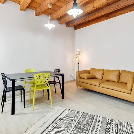A 5 Minuti Dall'arena Elegant Апартаменты Верона